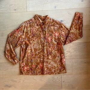 Vintage Banana Republic • Collared Button Down Safari Top • Size S